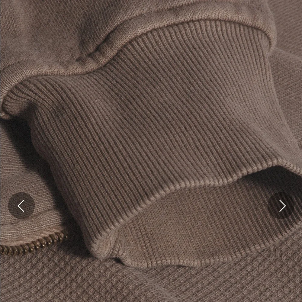 Elwood Babydoll Crop Zip Hoodie - Picture 6 of 8